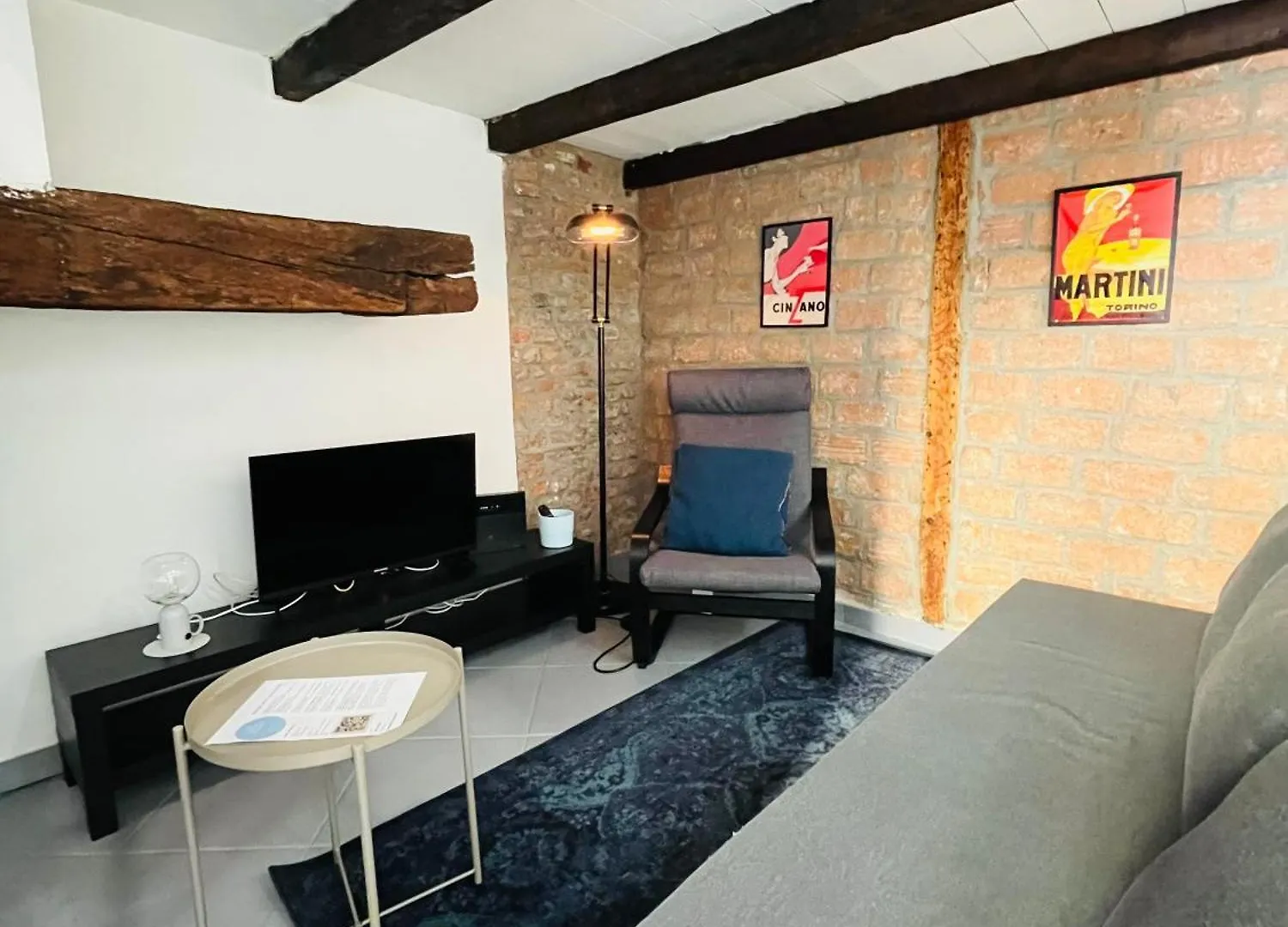 San Lorenzo Apartment contacts
